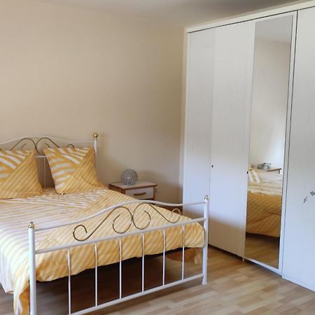 Appartement Independant Prive Mathay Екстер'єр фото