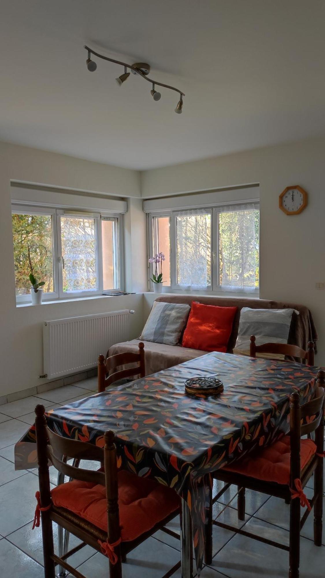 Appartement Independant Prive Mathay Екстер'єр фото